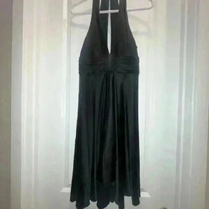 Trina Turk Women's Silk Dress Black Sleeveless Deep V-neck